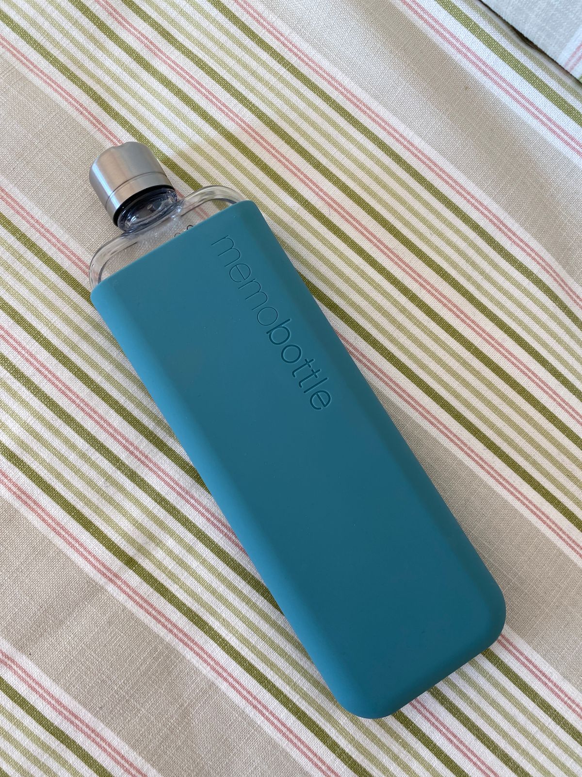 (PreOrder) Slim memobottle® - Elegant, Sustainable, and Functional Water Bottle